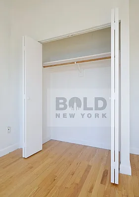 Rented by Bold New York | media 31