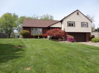 5013 Julia Ln, Mc Kees Rocks, PA 15136