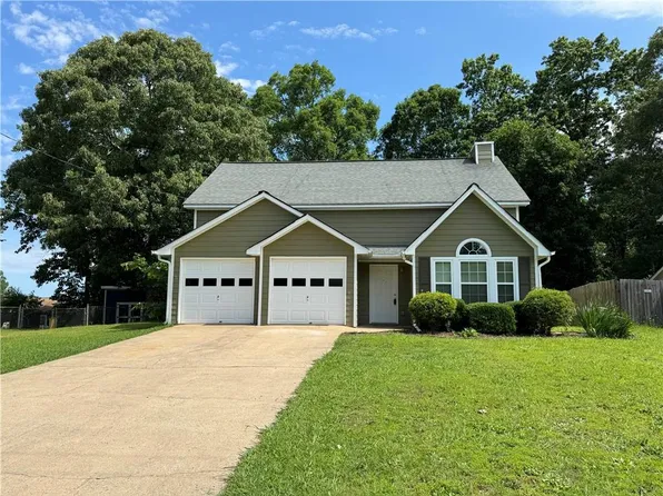 3722 Cherokee Overlook Dr, Canton, GA 30115