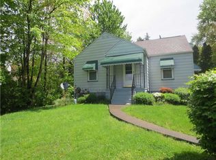 638 N Buhl Farm Dr, Hermitage, PA