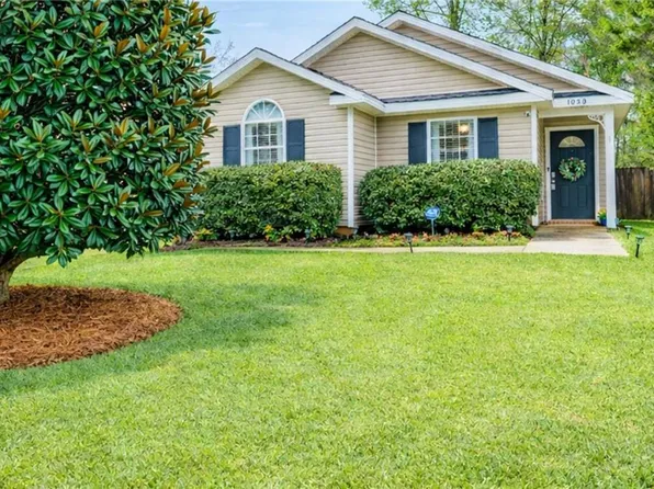 1030 Hamilton Bridges Dr E, Mobile, AL 36695