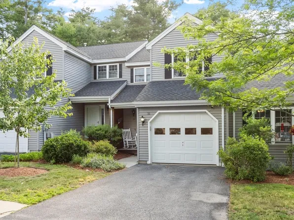 31 Bridle Cross Rd #31, Fitchburg, MA 01420