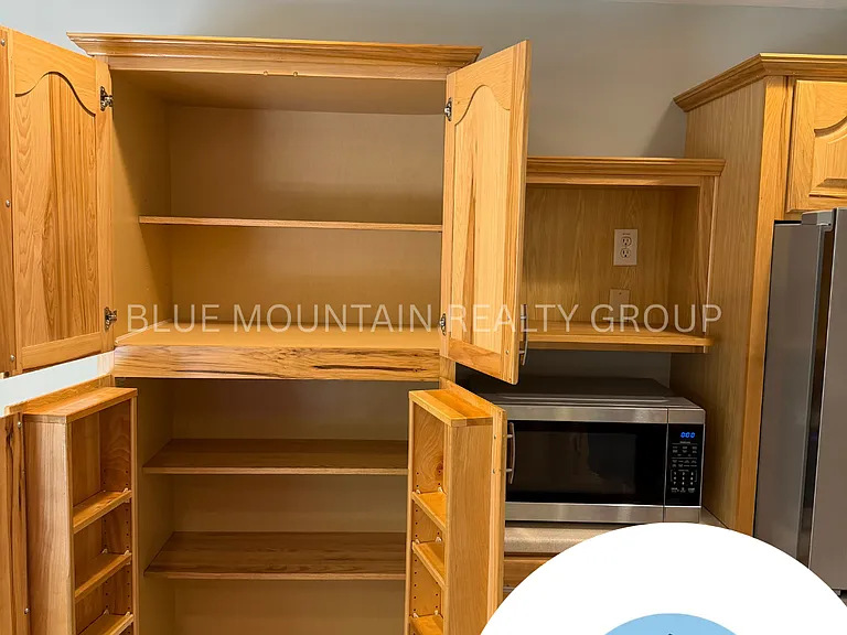 158 Hayfield Dr — Photo 14