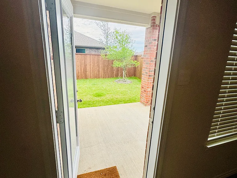 3924 Limestone Bluff Dr — Photo 19