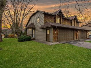 1308 107th Ave NW, Coon Rapids, MN 55433
