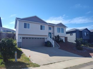 1138 Fleming Blvd, Sheridan, WY 82801