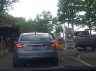 127 Skyview Rd, Dingmans Ferry, PA 18328