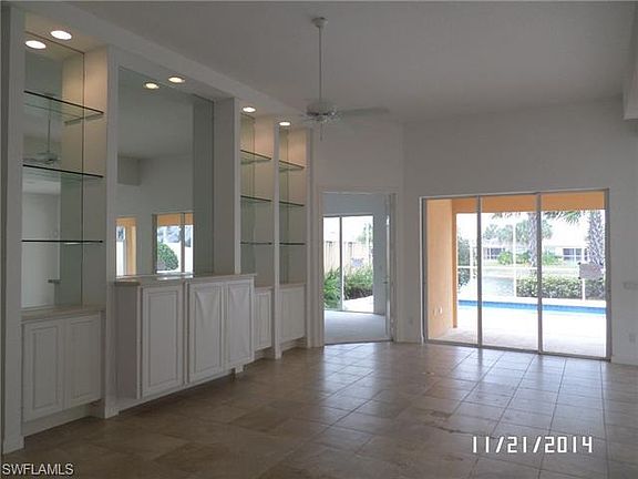 4th image of 8527 Alessandria Ct