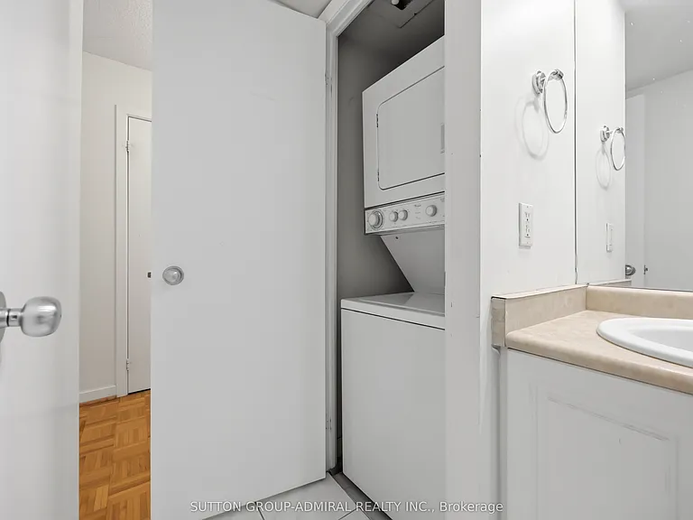 8 Park Rd #1713 — Photo 22