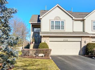 2706 Whitlock Dr, Darien, IL 60561