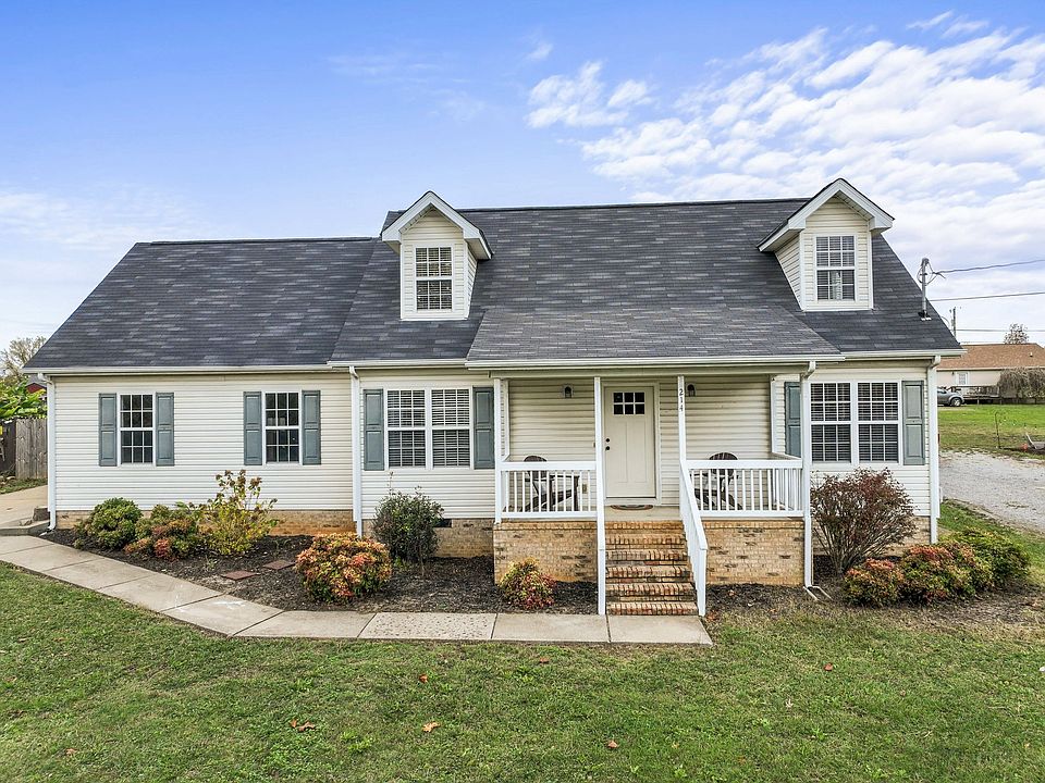 1st image of 214 Warren Cir