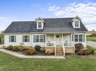 214 Warren Cir, Shelbyville, TN 37160