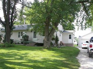 2930 Pike 449, Vandalia, MO 63382