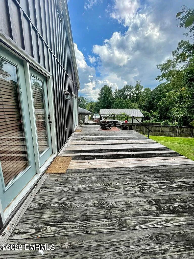 3 bed, 2.0 bath, $1,600 — Photo 3