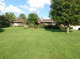 24949 S Center Rd, Frankfort, IL 60423