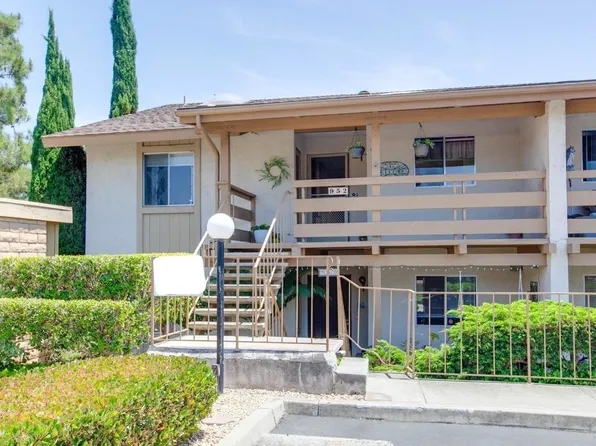952 Knoll Vista Dr, San Marcos, CA 92078