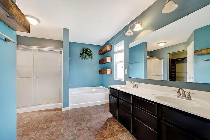 16259 Countryside Blvd — Photo 19