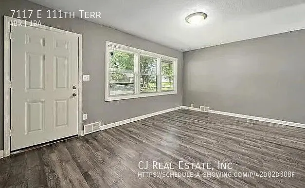 4 bed, 1096 sqft, $1,545 — Photo 3