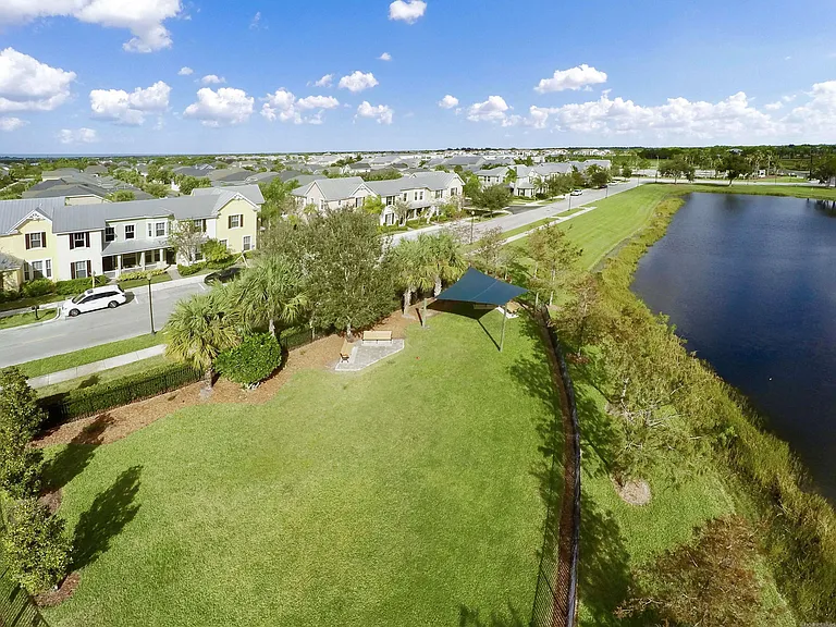 11357 SW Northland Dr — Photo 90