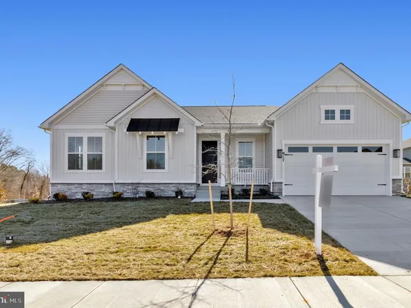 917 Honeyflower Dr, Reisterstown, MD 21136