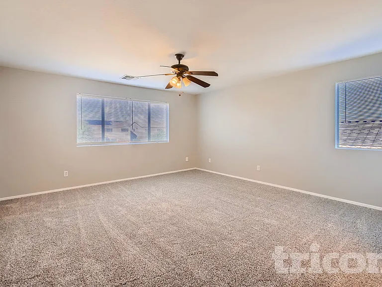 5030 W Glass Ln — Photo 19