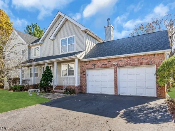 71 Nostrand Rd, Hillsborough, NJ 08844