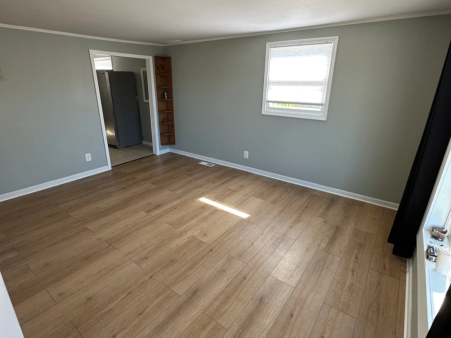 3 bed, 1260 sqft, $1,650 — Photo 2