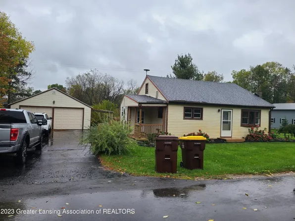 4827 N Gunnell Rd, Dimondale, MI 48821