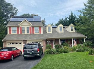 8004 Craddock Rd, Greenbelt, MD 20770