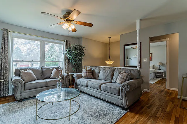2513 Arden Dr — Photo 6