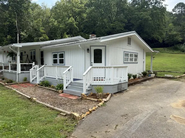 1748 Allison Watts Rd #A, Franklin, NC 28734