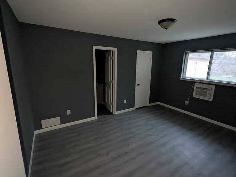8101 Colony Loop Dr — Photo 5