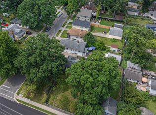 504 Pearson St, Ferndale, MI