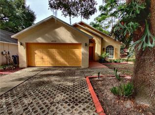 8730 Busch Oaks St, Tampa, FL 33617