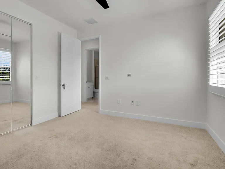 15205 Seaglass Terrace Ln — Photo 41