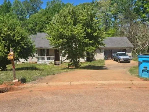 129 Thornberry Trl, Jackson, GA 30233