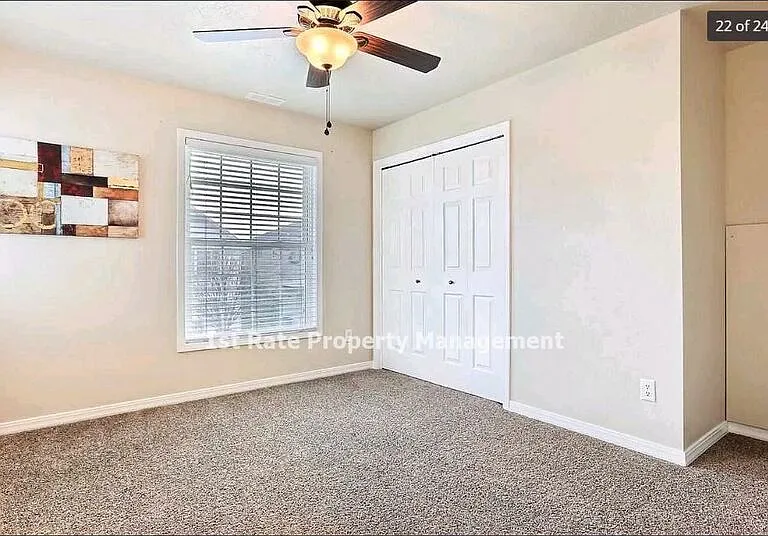 828 W Rollins St — Photo 13