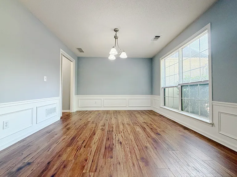 11545 Carriage Park Ln — Photo 7