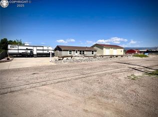 925 C St, Penrose, CO 81240