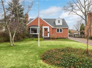 24827 Lake Rd, Bay Village, OH 44140