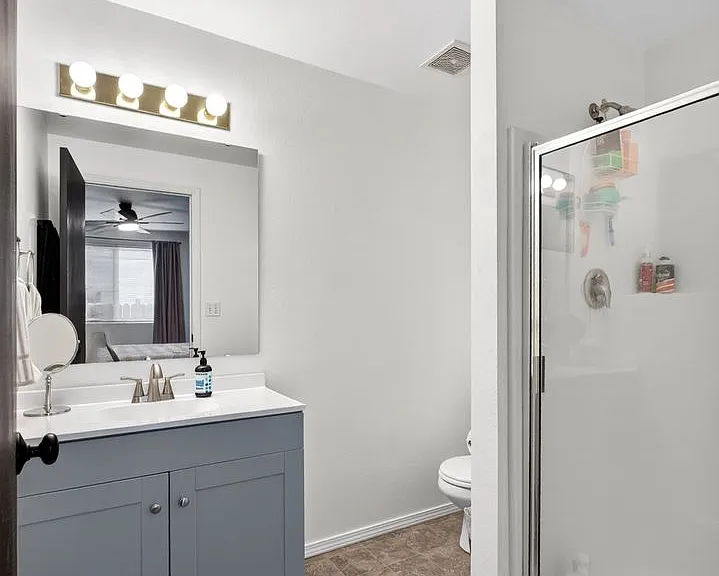 15619 Parkview Dr SE — Photo 11