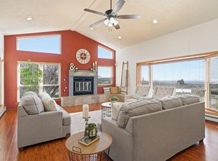 900 Piedra Larga Pl NE, Albuquerque, NM 87123