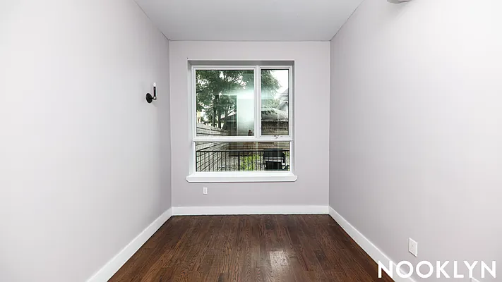 Rented by Nooklyn NYC LLC | media 30