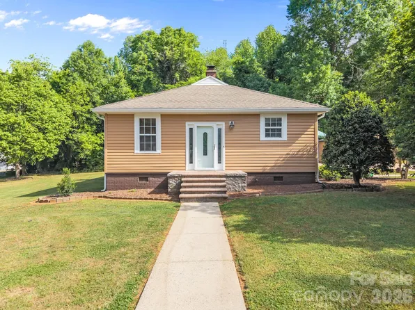745 Dukeville Rd, Salisbury, NC 28146