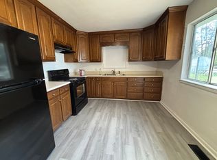 405 S Edgemont Cir NW, Huntsville, AL 35811