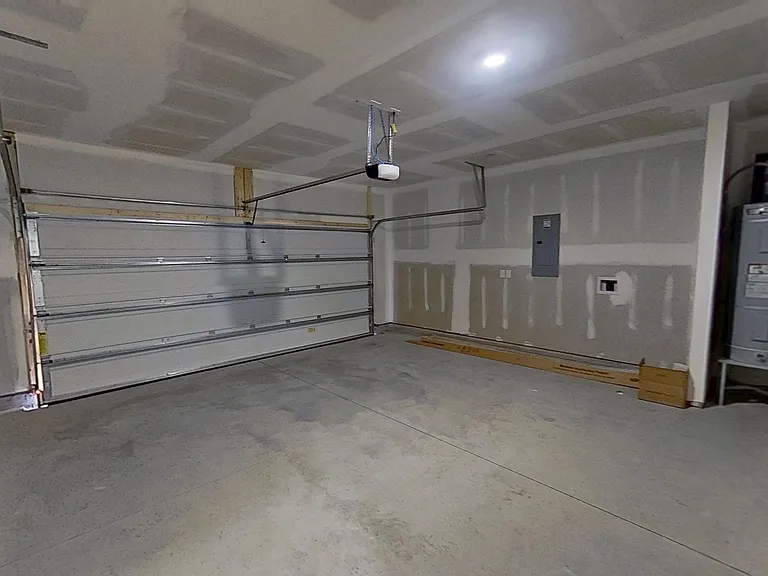 1095 Hanson Dr — Photo 13