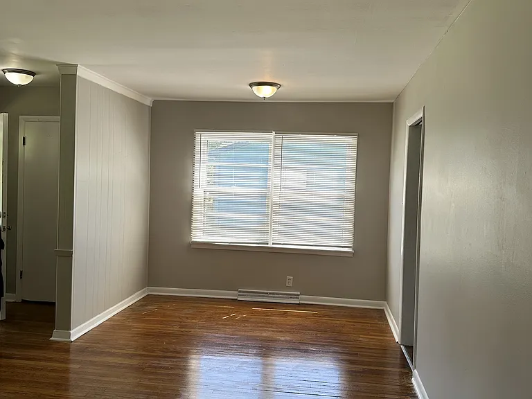 2107 W Coil St — Photo 5