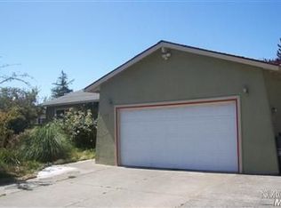 915 Estes Dr, Santa Rosa, CA 95409