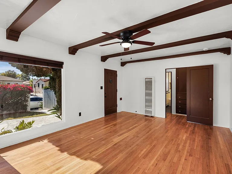 4715 Soria Dr — Photo 9