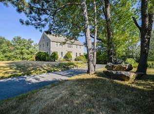 102 Flanagan Hill Rd, Sterling, MA 01564